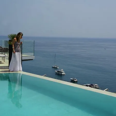 Capo Torre & Apartman Albisola Superiore