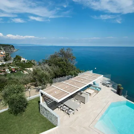 Apartment Capo Torre &