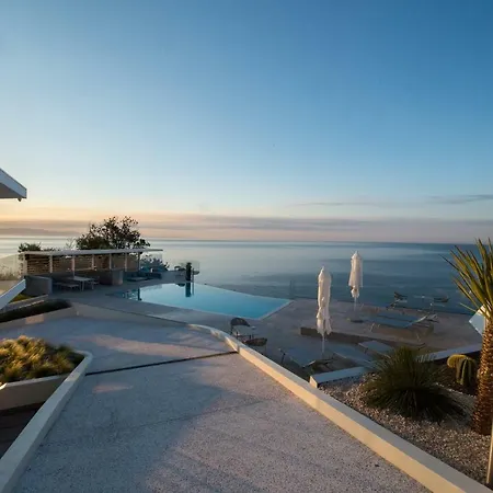 Capo Torre & Apartman