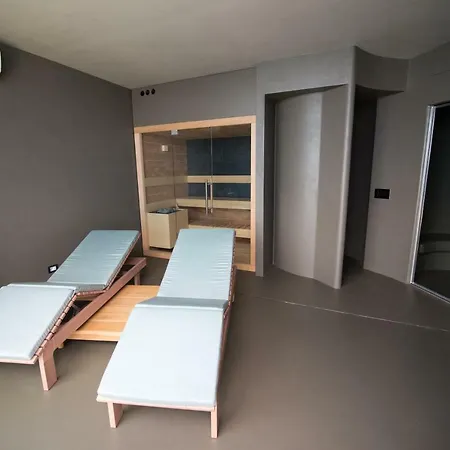 Capo Torre & * Albisola Superiore