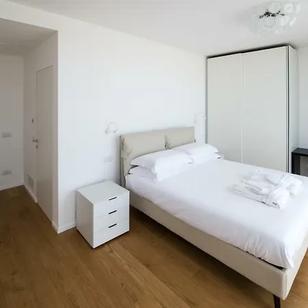 Capo Torre & * Albisola Superiore