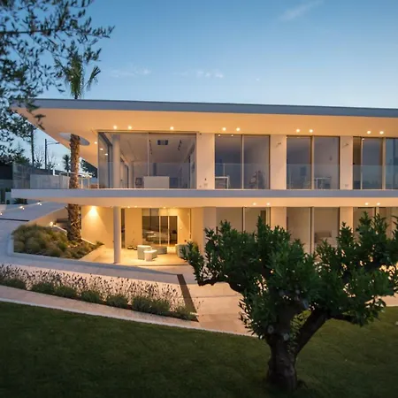 Capo Torre & Apartman